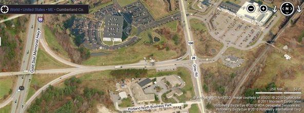60 Gray Rd, Falmouth, ME 04105